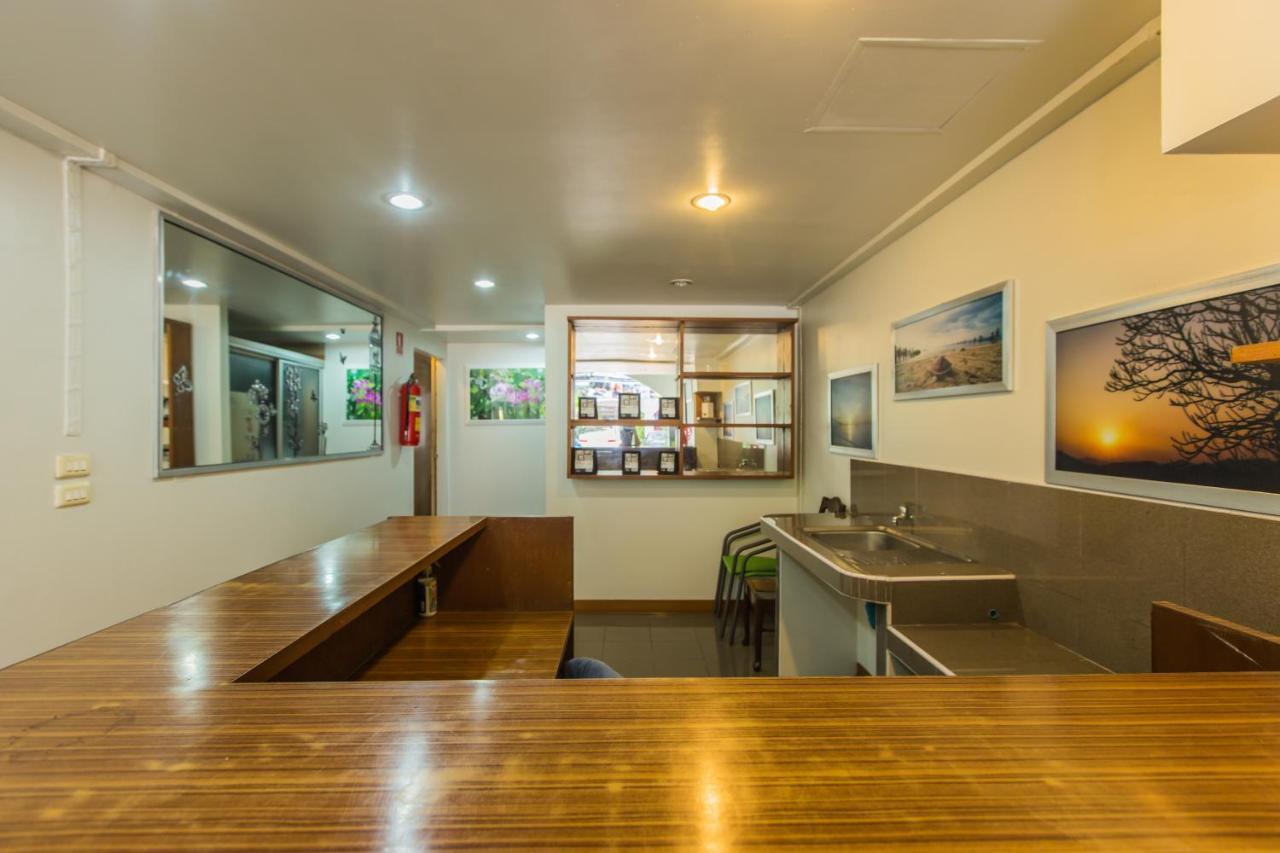 Chongko Guesthouse Phuket Bagian luar foto